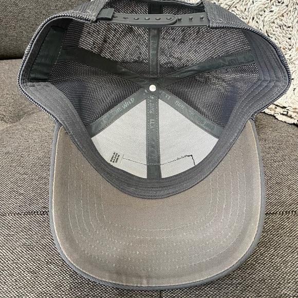 Yeti Snapback/Adjustable Hat - Picture 6 of 6